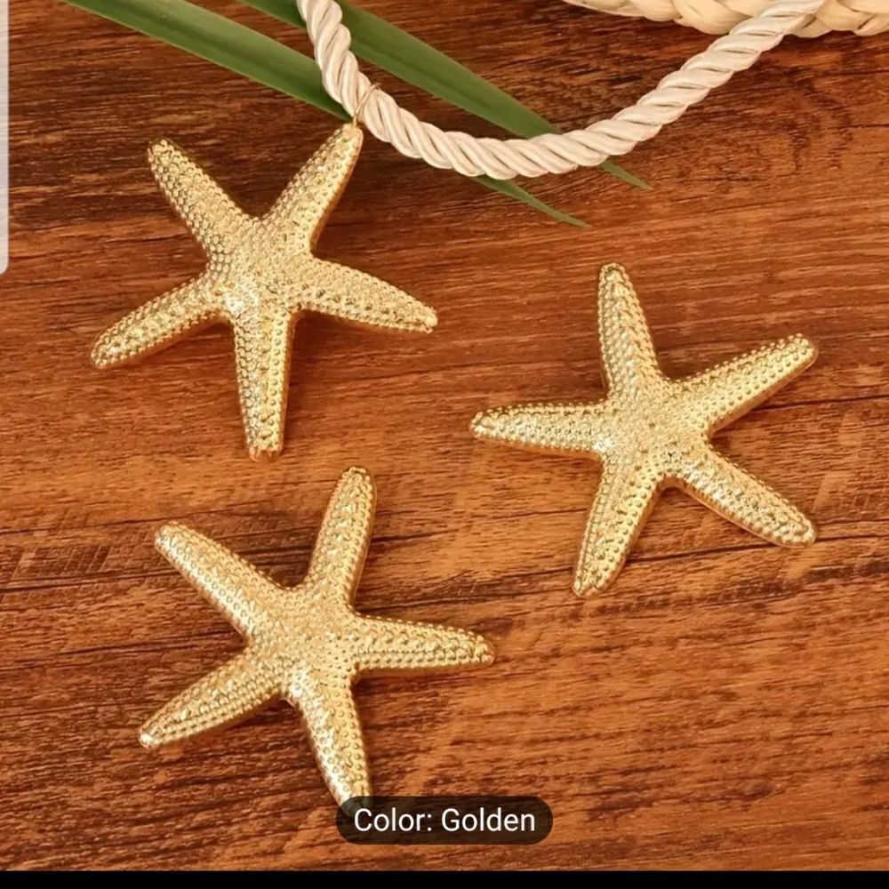 Starfish necklace and earrings set